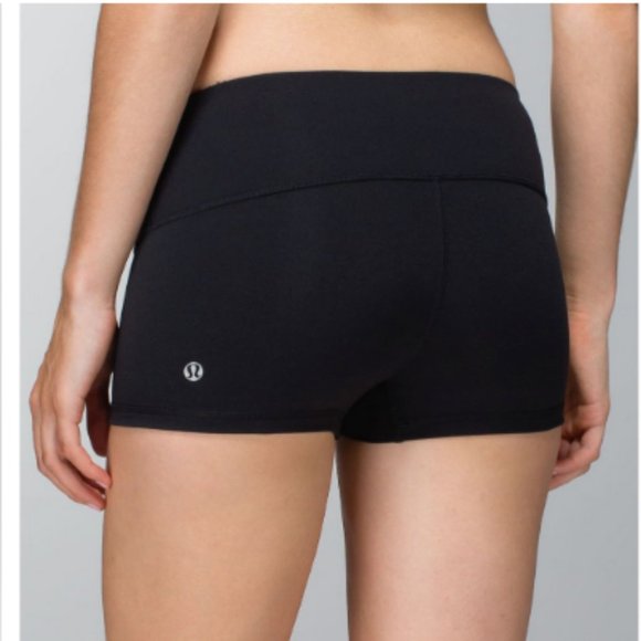 lululemon athletica Pants - New With Tag lululemon reversible boogie shorts